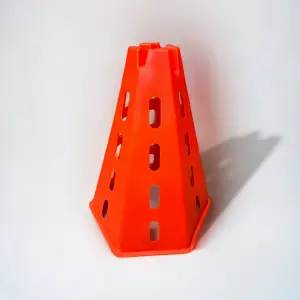 Conos Exagonal 32 Cm Con Huecos