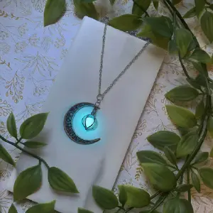 Collar Luna resplandeciente