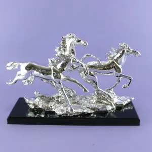 Caballos decorativo en porcelana