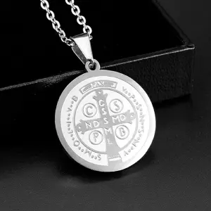 Collar Medalla San Benito Acero Inox Más