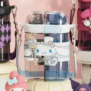 Botella sanrio curomi