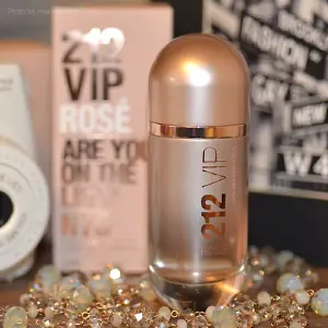 perfume 212 vip rose
