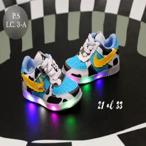 FORCE VACA NINO LUCES