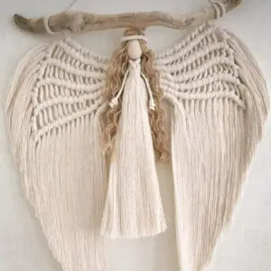 Ángel macramé hecho a mano para Navidad