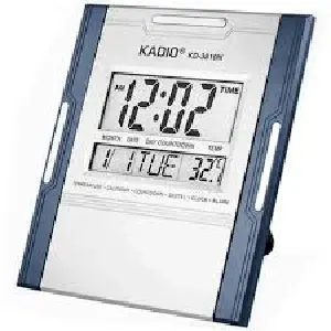 Reloj de pared cuadrado