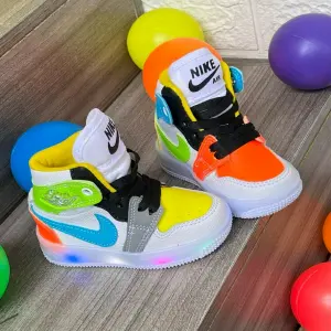 JORDAN RETRO INFANTIL CON LUCES