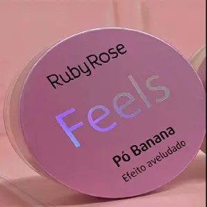 Polvo banana feels Ruby Rose