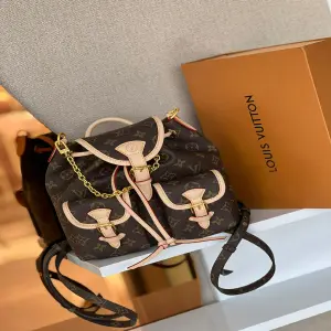 BOLSO PREMIUN LV TOP 1.1
