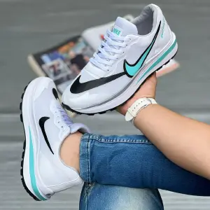 NIKE 3D