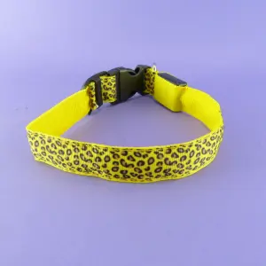Collar para mascotas de luz led talla S