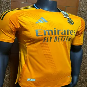 CAMISETA REAL MADRID PLAYER VISITANTE