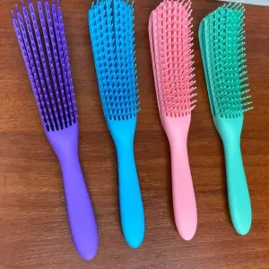 Nuevo cepillo desenredante antifrizz