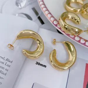 ARETES LUZ DE LUNA