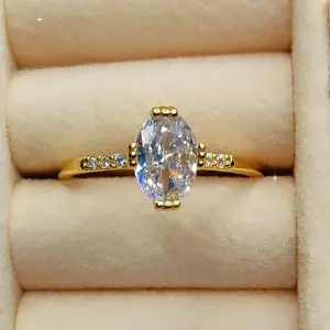 ANILLO DE COMPROMISO MOISSANITA