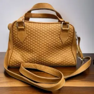 Bolsos en cuero para dama