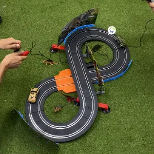 Pista De Carreras Mundo Dino JJ147
