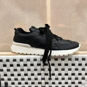 LUNAR