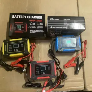 Cargador de batería de 10 amperios