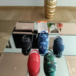 Parlante JBL Clip 5