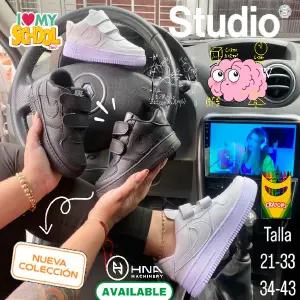 NIKE COLGIAL CIERRE MAGICO