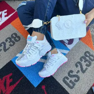 Versace Blanco Rosa