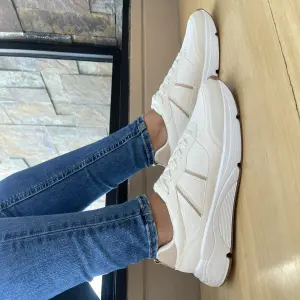Tenis Casual Piram Beige De Mujer