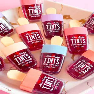 TINTA PARA LABIOS, EN FORMA DE PALETA