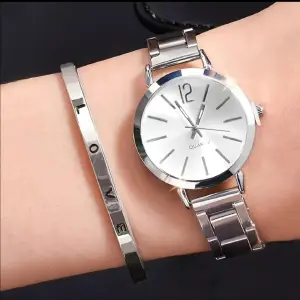 Elegante Combo Reloj y Pulsera para Mujer en Plata - Combo 2pz reloj+ pulsera mujer plata
