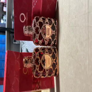 Orientica amber + perfumero