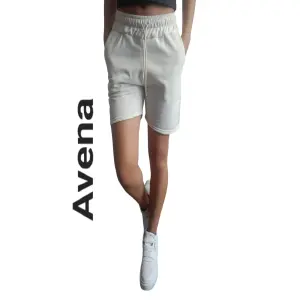 SHORT DAMA AVENA