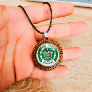 Collar Policia Escudo Colombia Unisex