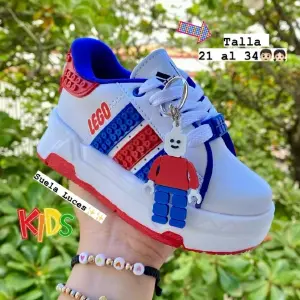 ADIDAS LEGO LUCES
