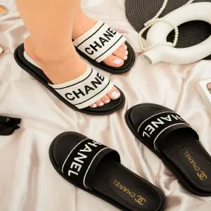 Sandalia chanel blanco