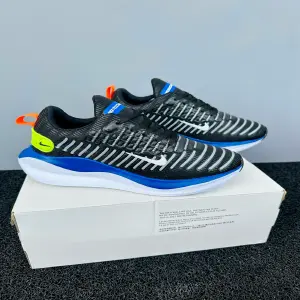 DEPORTIVO NIKE REACT
