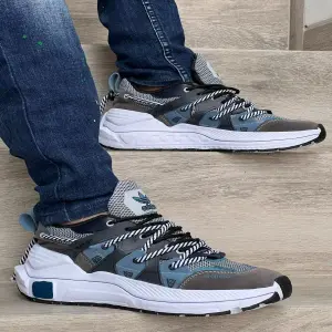 Adidas David