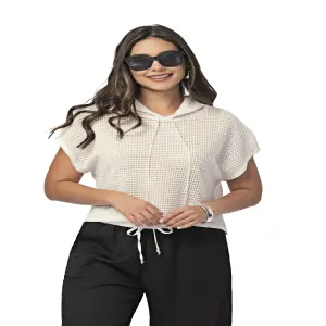 BLUSA CON CAPOTA EN POLIESTER ref. 8807