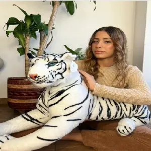 tigre acostado