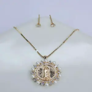 JUEGOS DE CADENAS DE VIRGEN CON PERLAS