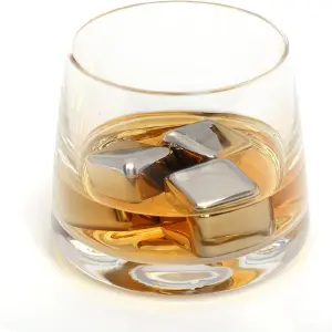 Cubitos de acero inoxidable para whiskey