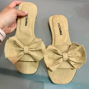 Sandalias surtidas