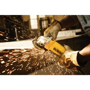 Pulidora Industrial 4-1/2" Dewalt Dwe43