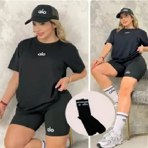 Conjunto deportivoaloleggins cortonegro
