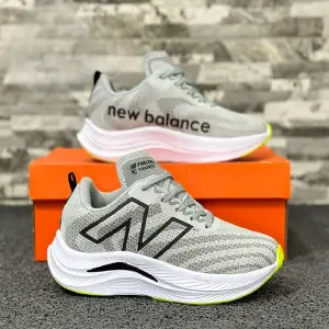 NEW BALANCE TRAINER