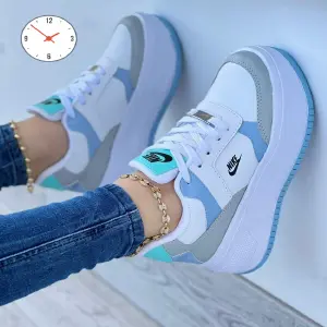 Tenis Nike