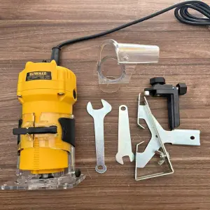 Rebordeadora Tipo Dewalt + accesorios