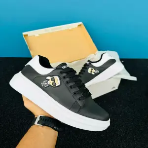 CASUAL KARL LAGERFELD UNISEX