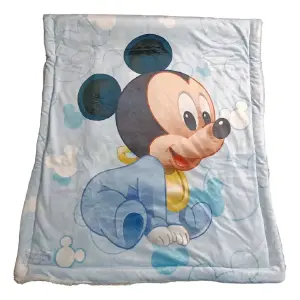 COBERTOR FINO CON ESTAMPADOS PARA BEBE
