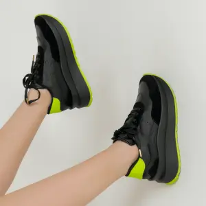 Tenis Virginia R3