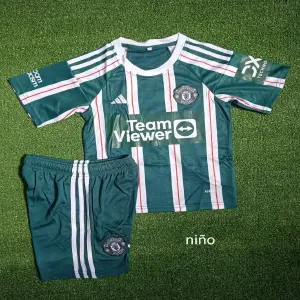 UNIFORME MANCHESTER UNITED NIÑO
