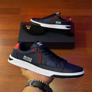 HUGO BOSS BANDERA